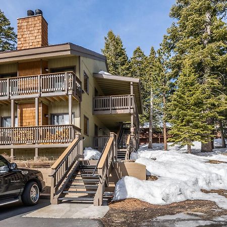 Hidden Valley Village #103 Nicely Updated 1 Bedroom 1 Bathroom Condo Short 10 Min Walk From Village Мамът Лейкс Стая снимка