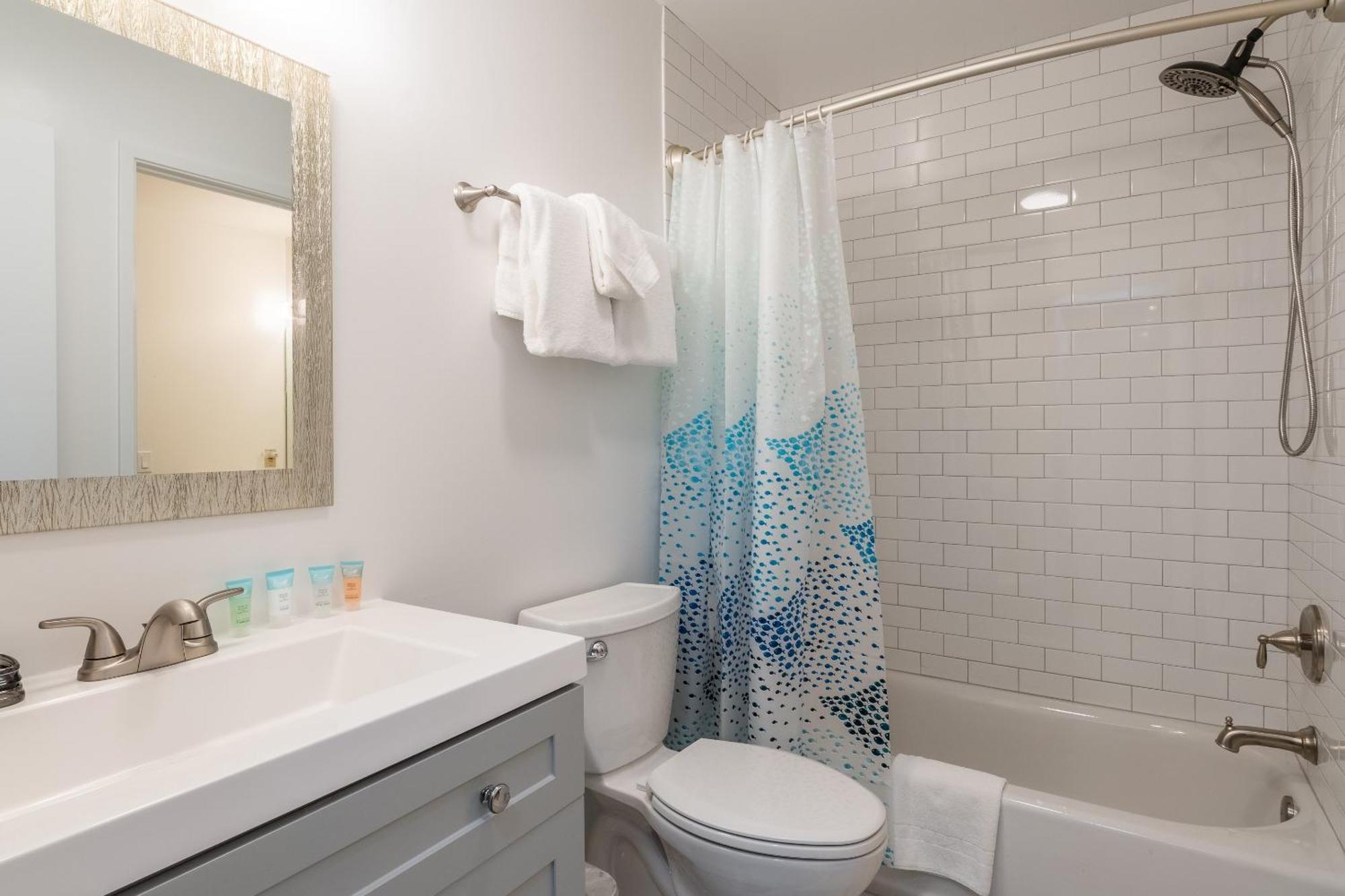 Hidden Valley Village #103 Nicely Updated 1 Bedroom 1 Bathroom Condo Short 10 Min Walk From Village Мамът Лейкс Стая снимка